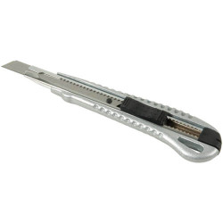 Cutter in metallo