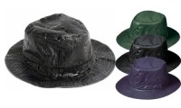 Cappelli da pioggia nero