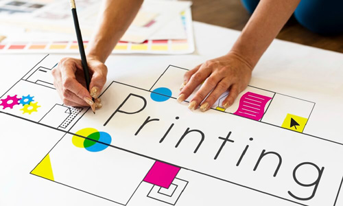 La Stampa: Tecniche tradizionali e moderne per realizzare materiali promozionali